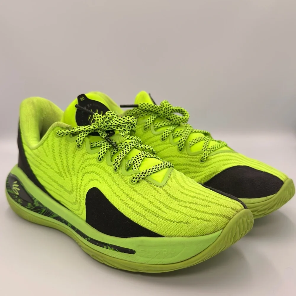 UNDER ARMOUR Curry 12 Extraterrestrial Shoes 6.5Y Hyper Green Basketball Sneaker